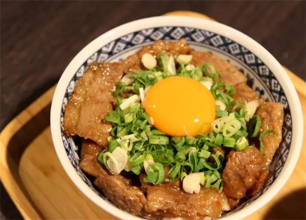 町丼烧肉丼饭