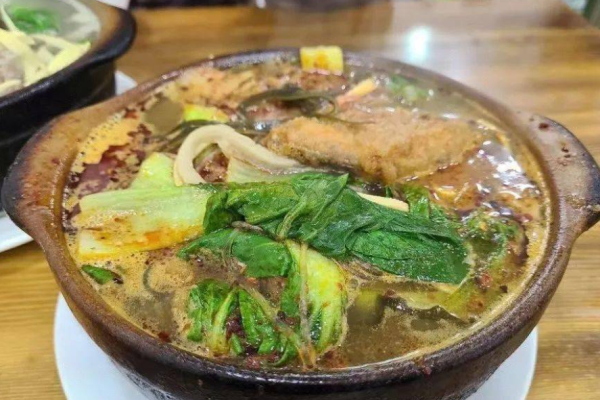 秦玖金西安砂锅