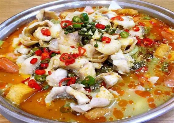不余酸菜鱼
