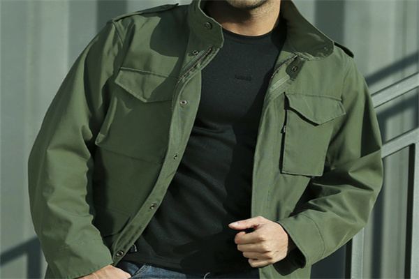 龙牙服装