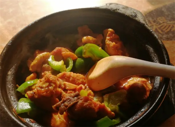 膳品居黄焖鸡