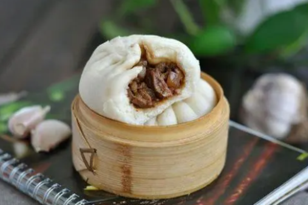 万里酱肉包加盟