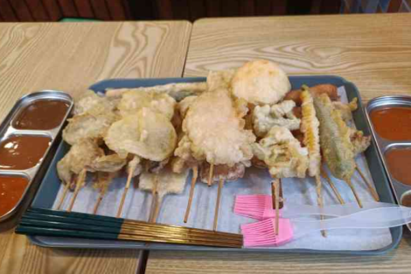 解忧炸串铺