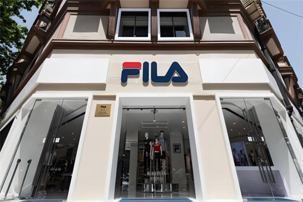 斐乐实体店加盟