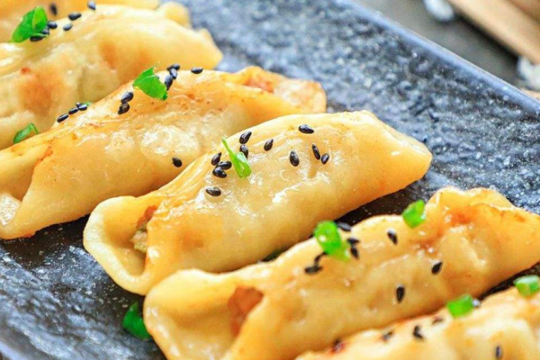 贴心贴意青岛老锅贴
