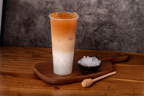 绿维奶茶店