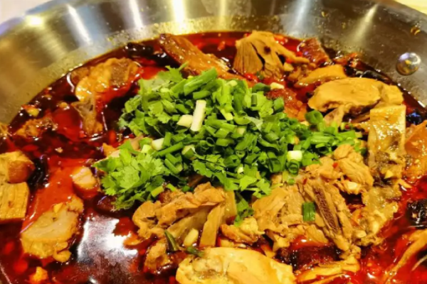 谢宇六成都冒烤鸭