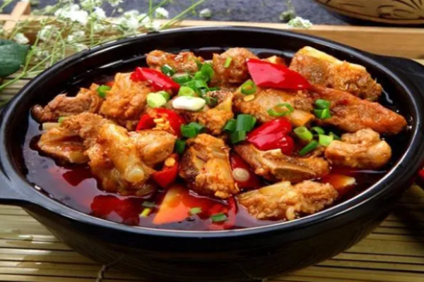 煲老大鲍汁鸡煲