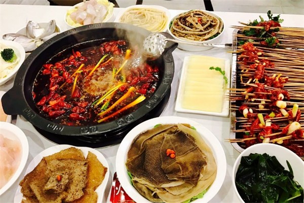 十三香串串火锅