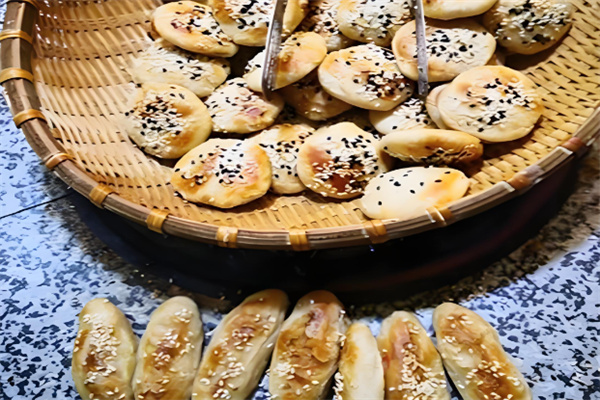 生产队草帽小烧饼