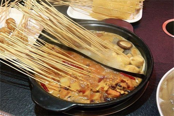串太极藤椒串串火锅