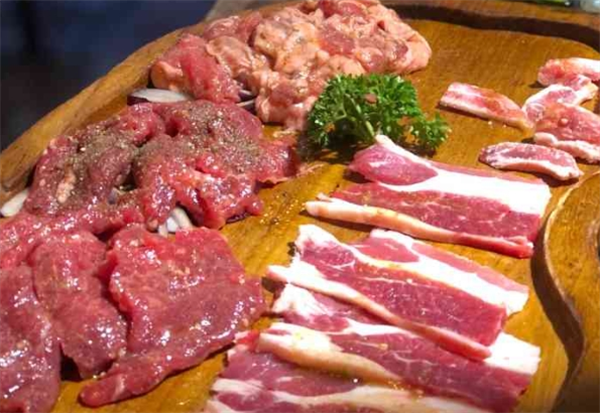 十年炭火烤肉