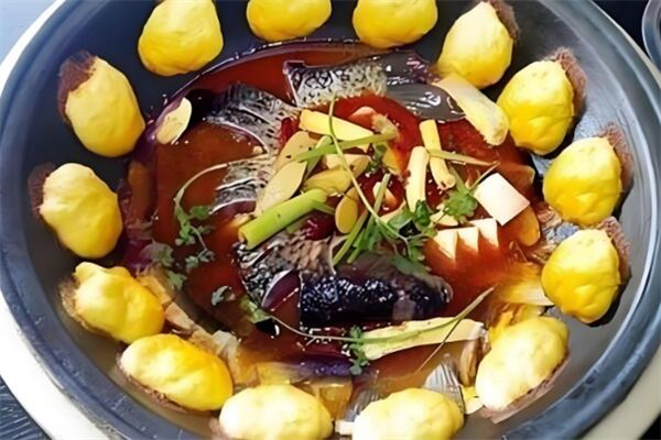 那家铁锅炖