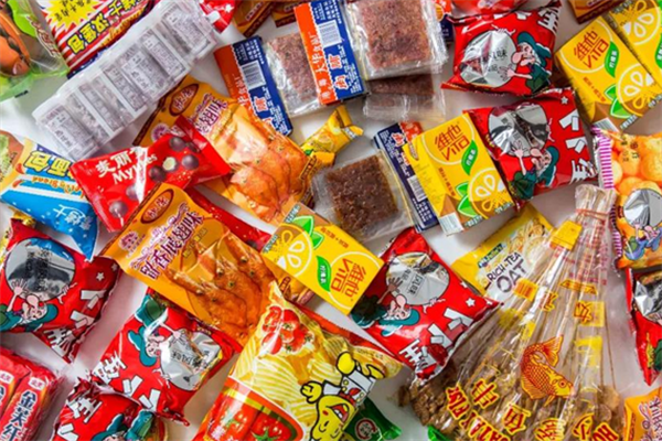 诱嘴儿零食加盟