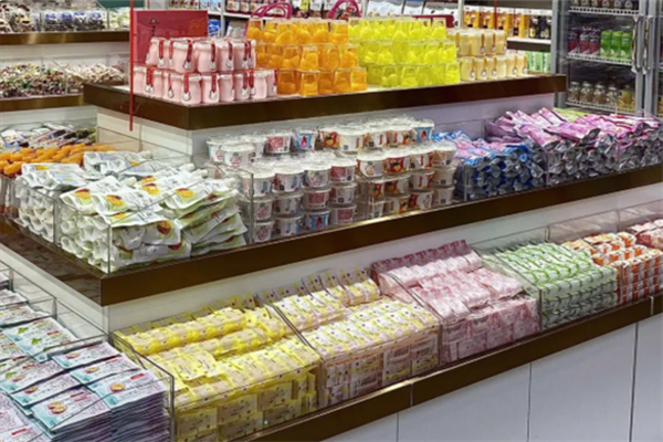 诱嘴儿零食加盟