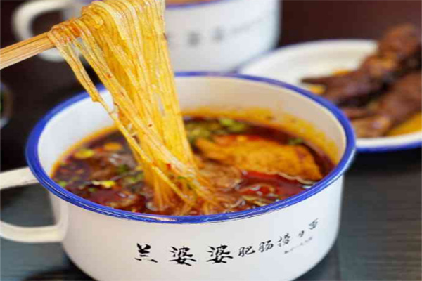 兰婆婆捞卤面