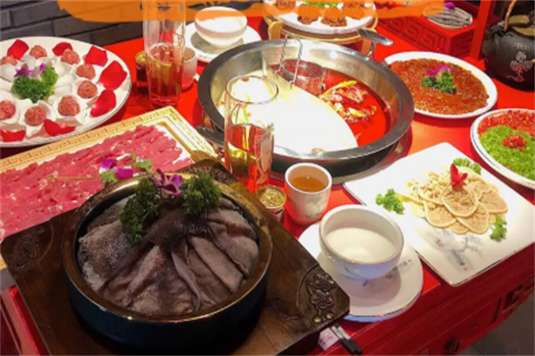 绿源阁火锅城
