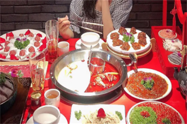 绿源阁火锅城