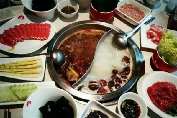 绿源阁火锅城