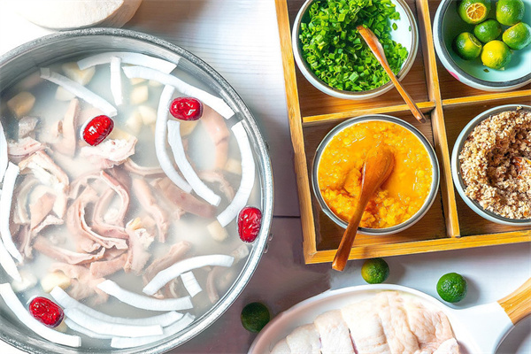 煲一个椰子鸡