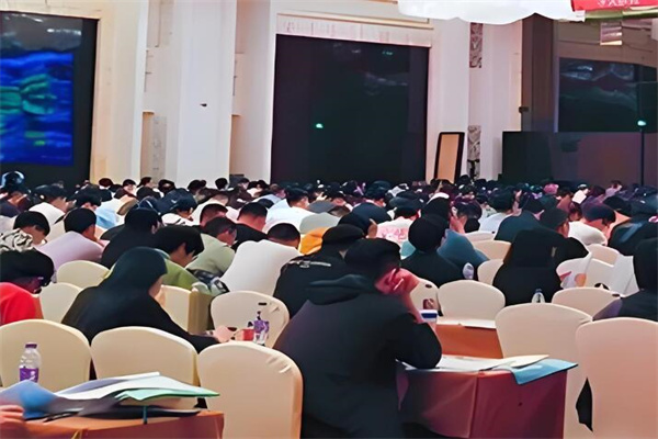 学泰教育加盟