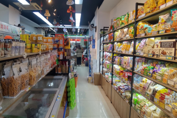 吃货街零食加盟