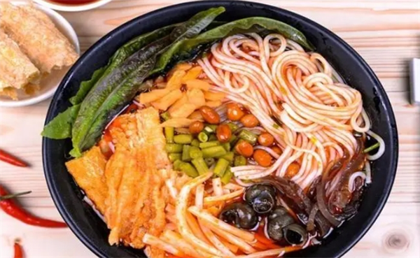 聚全味螺蛳粉