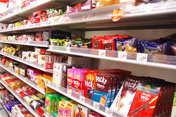 巴喜村进口零食店加盟