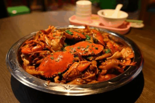 哥缘肉蟹煲加盟