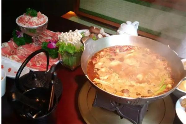 三天一味火锅店招商加盟