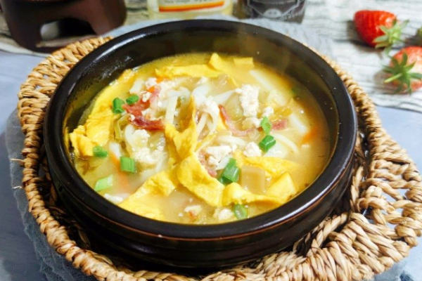 年糕小姐豆腐汤