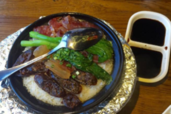 味滋蜜煲仔饭