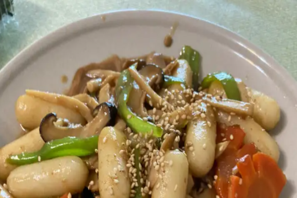 年糕小姐豆腐汤