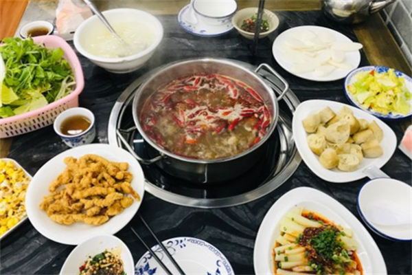 周林烫皮全牛火锅