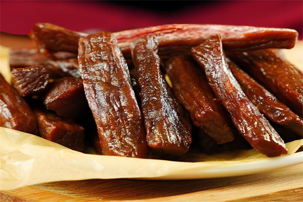 小炉匠牛肉干加盟