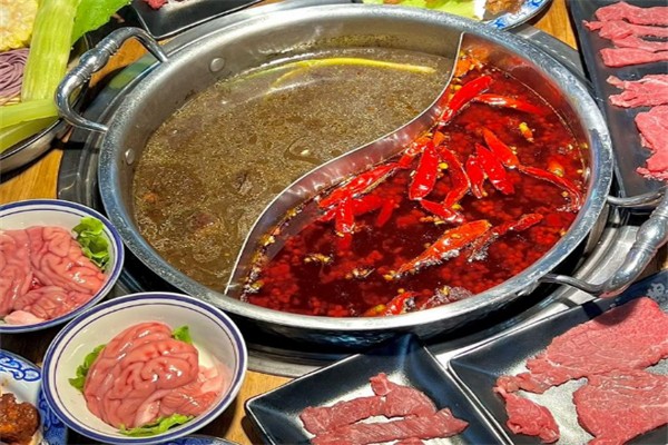 欢巢自助火锅城