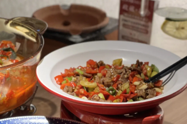 朝天椒现炒黄牛肉