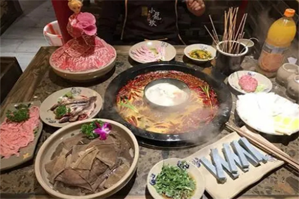 川湘聚火锅加盟