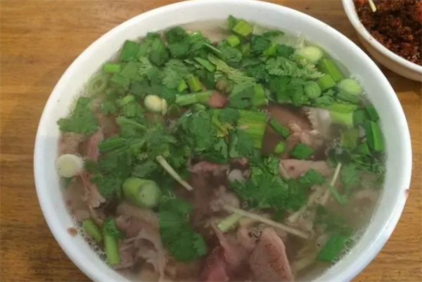 阿忠牛肉汤