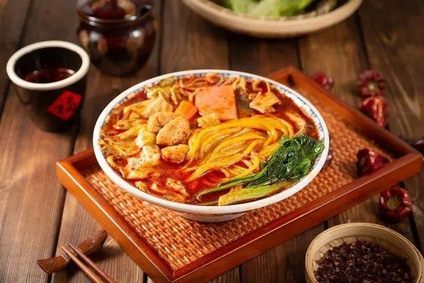 腾驿麻辣烫招商加盟