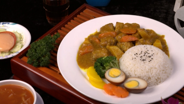 多饱阁咖喱屋