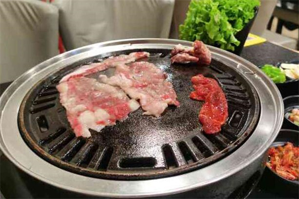 谜遇烤肉