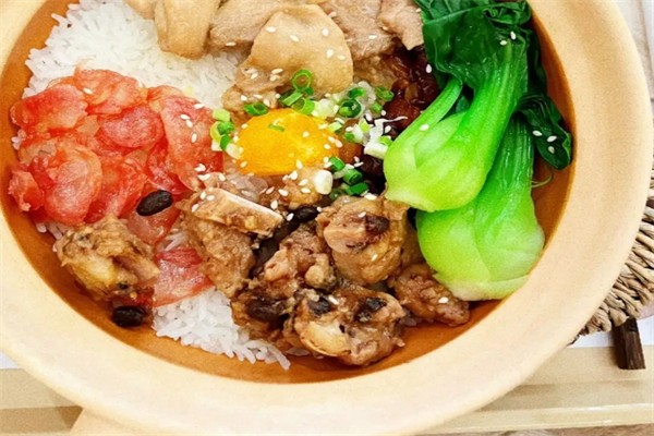 黄鼠狼煲仔饭加盟