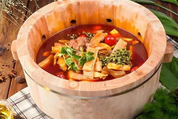 川湘捞九孔喷泉火锅