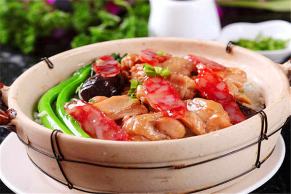 彩虹煲仔饭加盟