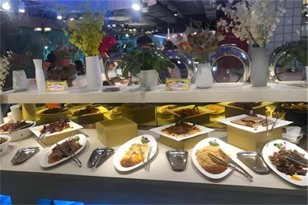 布尔牛排自助餐厅加盟