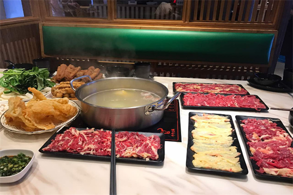 捞鲜牛潮汕牛肉火锅加盟