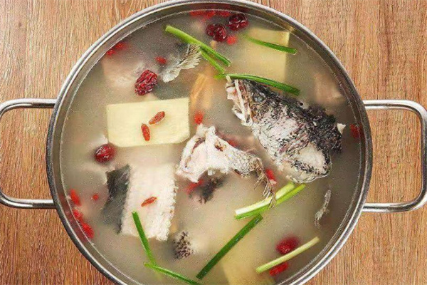 丽江石斑鱼火锅店加盟