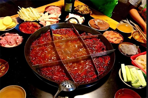 阿坤老火锅j
