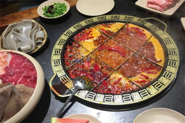 醉火九宫格火锅加盟